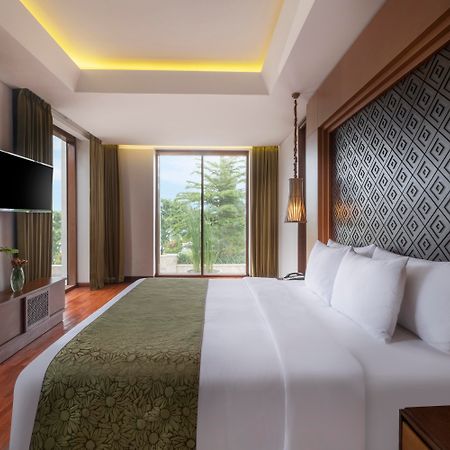קוטה לומבוק Golden Tulip Jineng Resort Bali מראה חיצוני תמונה